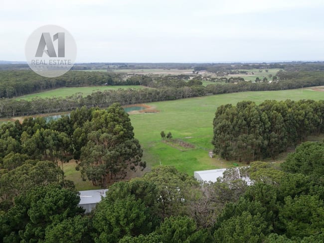 695 Portland Nelson Road Gorae West VIC 3305 695 Portland Nelson Road Gorae West VIC 3305