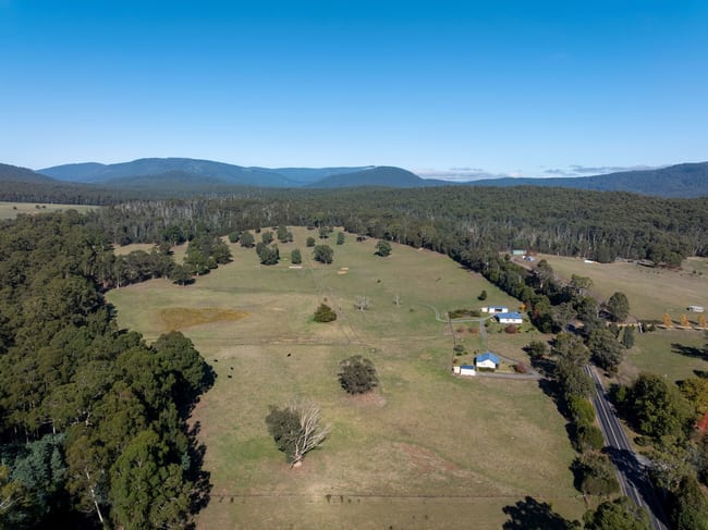 619 Marysville Road Narbethong VIC 3778 619 Marysville Road Narbethong VIC 3778