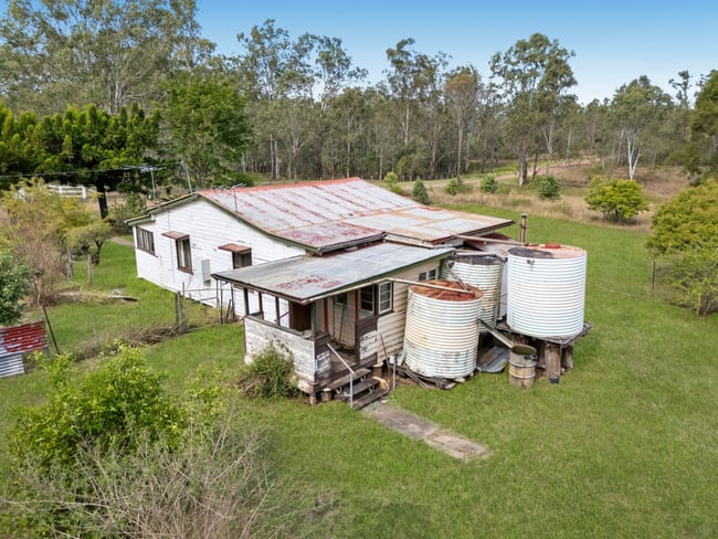 206-226 Poplar Street Walloon QLD 4306 206-226 Poplar Street Walloon QLD 4306