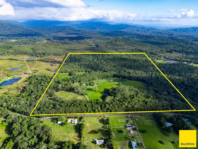 90 Stoney Creek Road Speewah QLD 4881 90 Stoney Creek Road Speewah QLD 4881