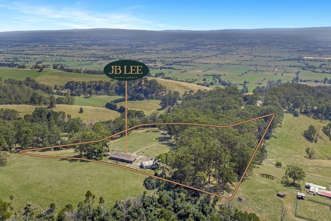 372 Earls Road Yarragon South VIC 3823 372 Earls Road Yarragon South VIC 3823