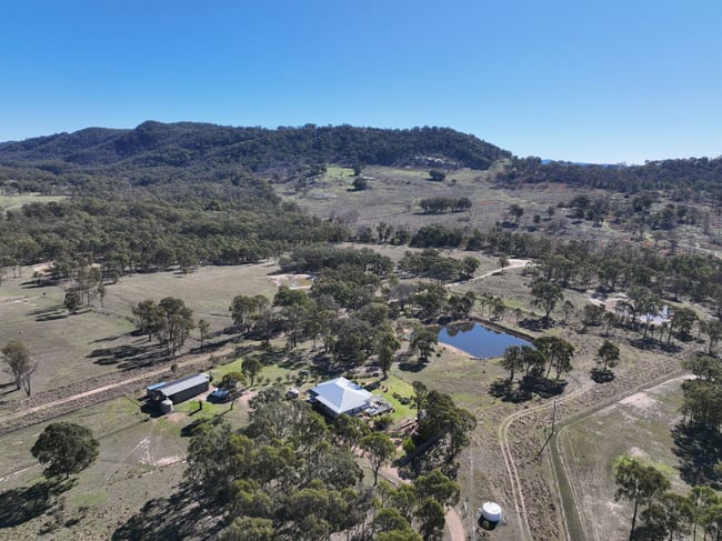 300 Mount Mackenzie Road Tenterfield NSW 2372 300 Mount Mackenzie Road Tenterfield NSW 2372