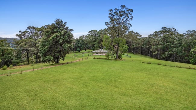 119 Mountain View Close Kurrajong Hills NSW 2758 119 Mountain View Close Kurrajong Hills NSW 2758