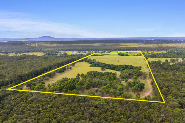 240 Cabbage Tree Lane Mundamia NSW 2540 240 Cabbage Tree Lane Mundamia NSW 2540