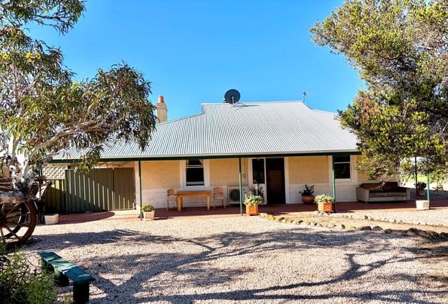 48336 Eyre Highway Ceduna SA 5690 48336 Eyre Highway Ceduna SA 5690