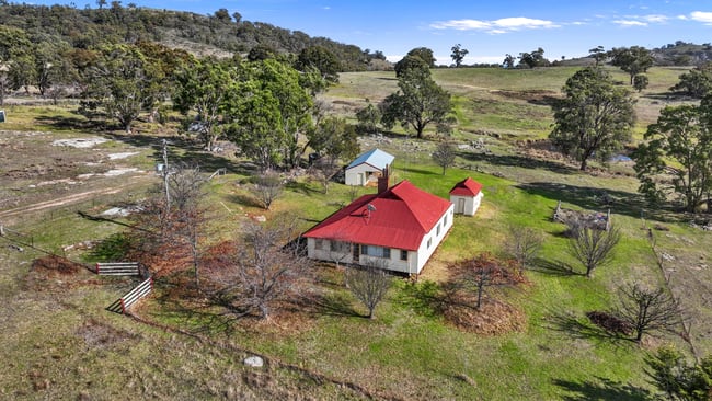 "Roseneath" Roseneath Road Watsons Creek NSW 2355