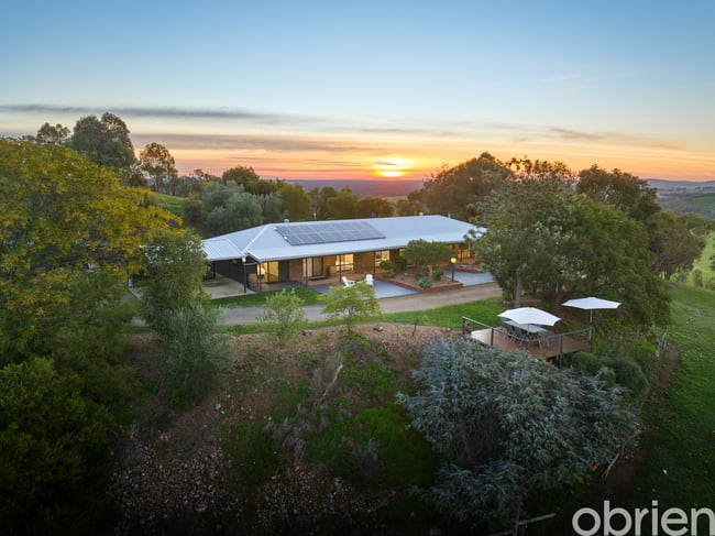 124 Moore Lane Lurg VIC 3673 124 Moore Lane Lurg VIC 3673