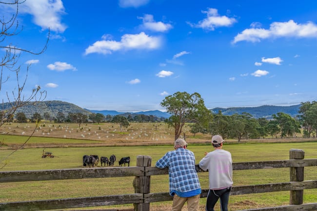 5 Faulkland Road Gloucester NSW 2422 5 Faulkland Road Gloucester NSW 2422