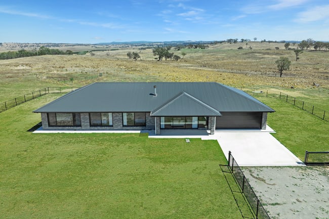 330-332 Gap Road, Parkesbourne Via Goulburn NSW 2580 330-332 Gap Road, Parkesbourne Via Goulburn NSW 2580