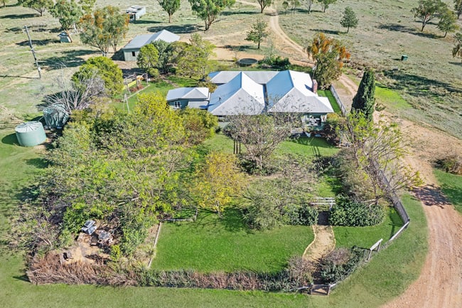 " Brooklyn Macintyre Aggregation " Warwick QLD 4370