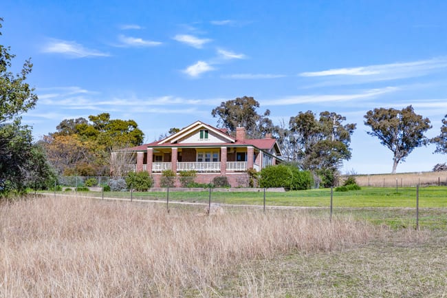 404 Kangaroo Flat Road Cowra NSW 2794