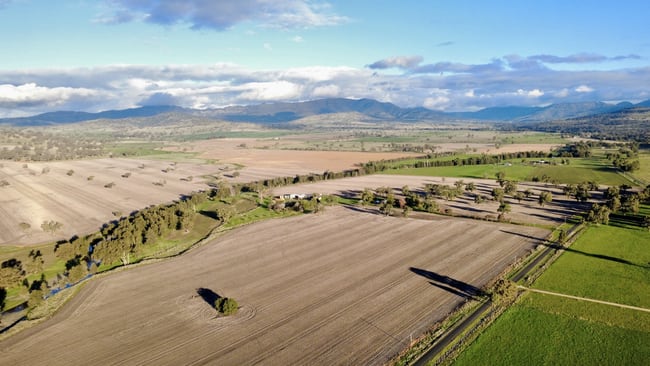 "Werribon" 201 Warrah Creek Road Willow Tree NSW 2339 "Werribon" 201 Warrah Creek Road Willow Tree NSW 2339