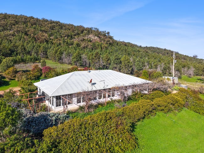 415 Tudgey Road Gunnedah NSW 2380 415 Tudgey Road Gunnedah NSW 2380