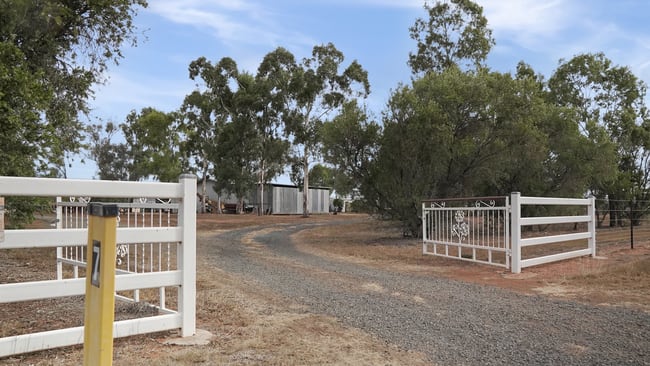 7 Speed Road Oakey QLD 4401 7 Speed Road Oakey QLD 4401