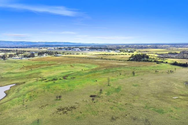 120 & 188 Hawkesbury Valley Way Clarendon NSW 2756 120 & 188 Hawkesbury Valley Way Clarendon NSW 2756