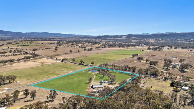945 Bruxner Way Tenterfield NSW 2372