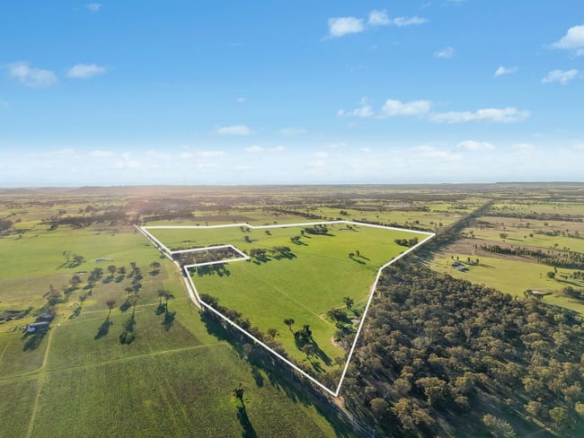 2510 Henry Lawson Drive Gulgong NSW 2852 2510 Henry Lawson Drive Gulgong NSW 2852