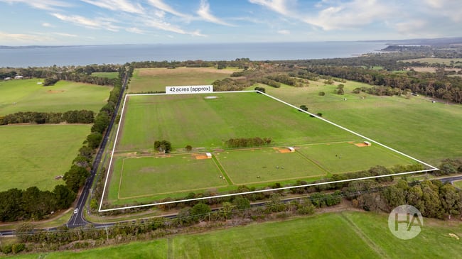 14 Lord Somers Road Somers VIC 3927 14 Lord Somers Road Somers VIC 3927