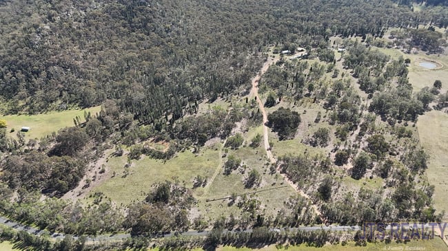 1390 Yarrawa Road Denman NSW 2328 1390 Yarrawa Road Denman NSW 2328