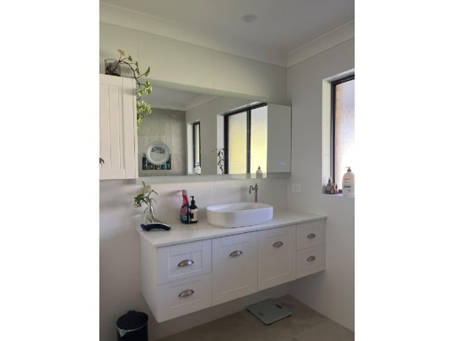 Morisset NSW 2264