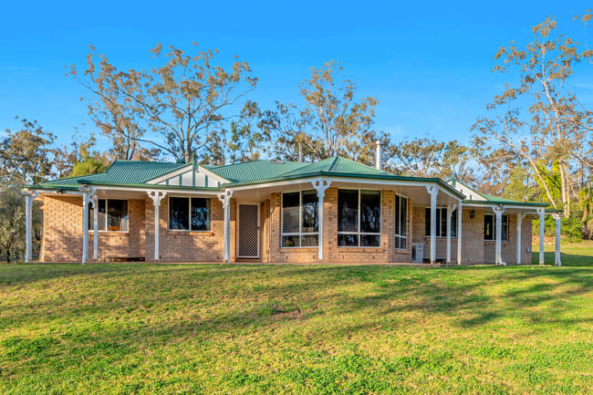 50 Brennan Road Clifton QLD 4361 50 Brennan Road Clifton QLD 4361