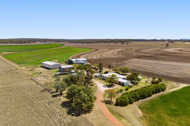 818 Dungannon Road Clifton QLD 4361 818 Dungannon Road Clifton QLD 4361