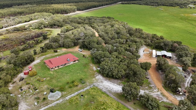 595 Fouracres Road Scott River East WA 6275
