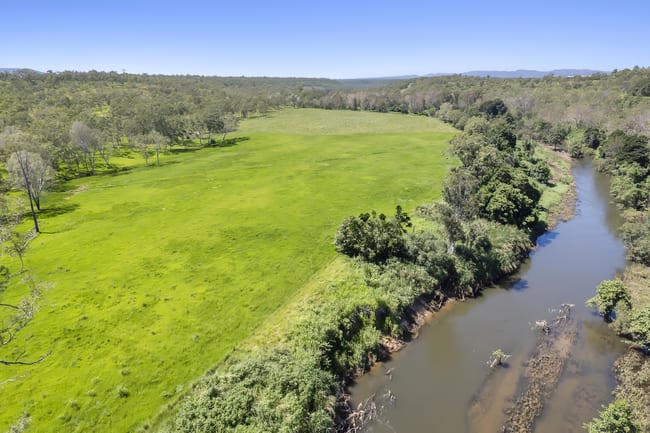 484 Fichera Road Mareeba QLD 4880 484 Fichera Road Mareeba QLD 4880