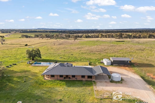202 Black Lead Lane Gulgong NSW 2852 202 Black Lead Lane Gulgong NSW 2852