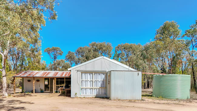 672 Cypress Drive Gulgong NSW 2852 672 Cypress Drive Gulgong NSW 2852