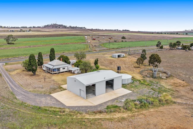 205 Goomburra Road Berat QLD 4362 205 Goomburra Road Berat QLD 4362