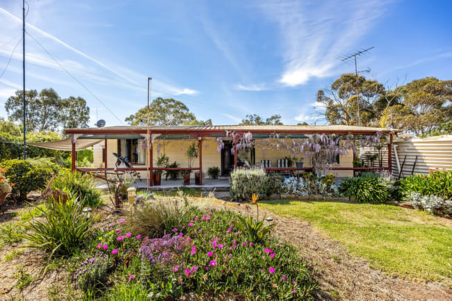22 Hillside Road Belvidere SA 5255