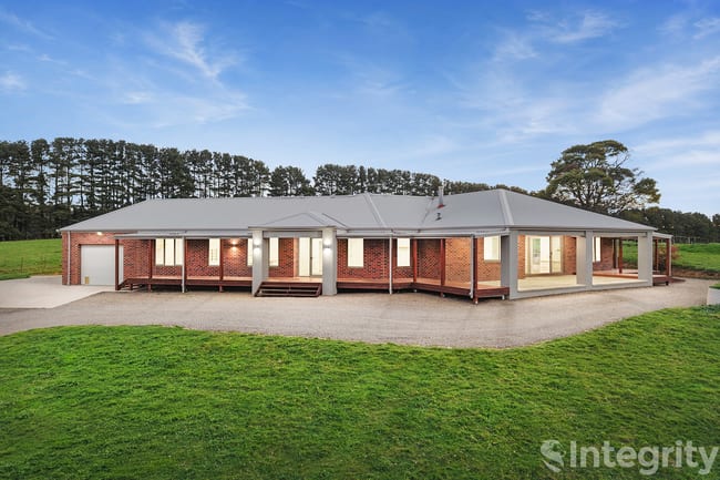 265 Watsons Road Kinglake West VIC 3757 265 Watsons Road Kinglake West VIC 3757