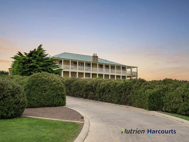 48 Myrniong-Korobeit Road Myrniong VIC 3341 48 Myrniong-Korobeit Road Myrniong VIC 3341