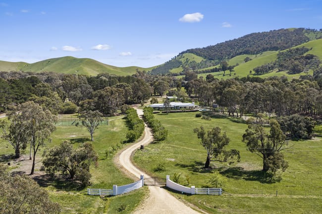 154 Ford Drive Mansfield VIC 3722 154 Ford Drive Mansfield VIC 3722