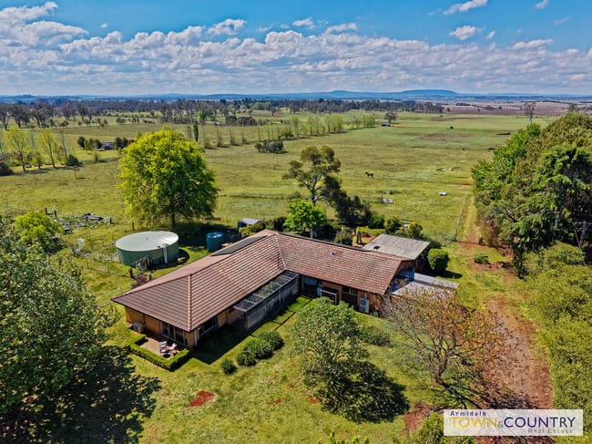 174 Northey's Road Armidale NSW 2350 174 Northey's Road Armidale NSW 2350