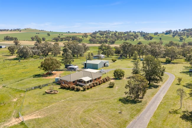 2321 George Russell Drive Canowindra NSW 2804 2321 George Russell Drive Canowindra NSW 2804