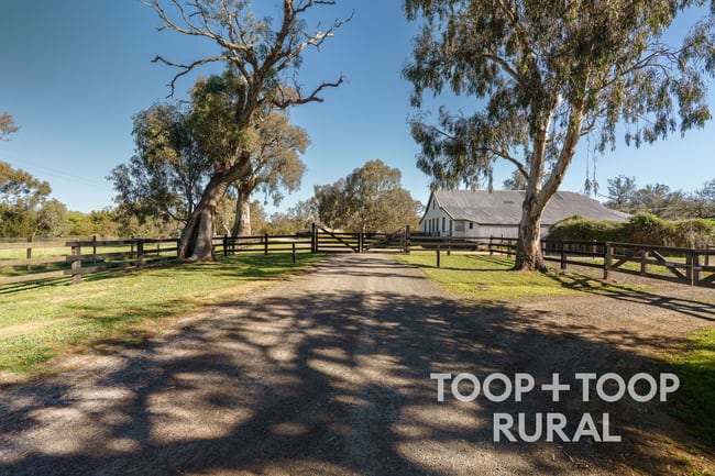 476 Eden Valley Road Angaston SA 5353 476 Eden Valley Road Angaston SA 5353