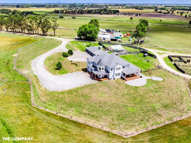 860 Cardinia Rd Cardinia VIC 3978 860 Cardinia Rd Cardinia VIC 3978