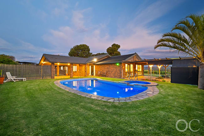 25 Carissa Road Mclaren Vale SA 5171 25 Carissa Road Mclaren Vale SA 5171