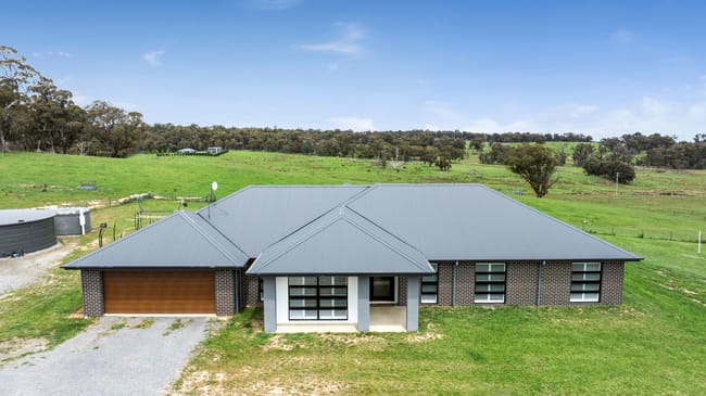 49 Wheeo Road Grabben Gullen NSW 2583 49 Wheeo Road Grabben Gullen NSW 2583