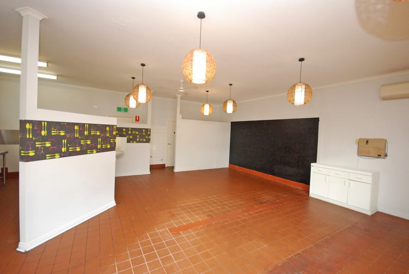 Click to view all images 513 Main Road Golden Point VIC 3350 - Image 3