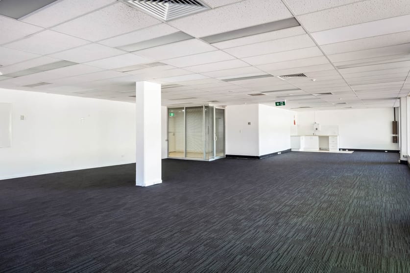 Click to view all images Suite 3/310 Crown Street Wollongong NSW 2500 - Image 1