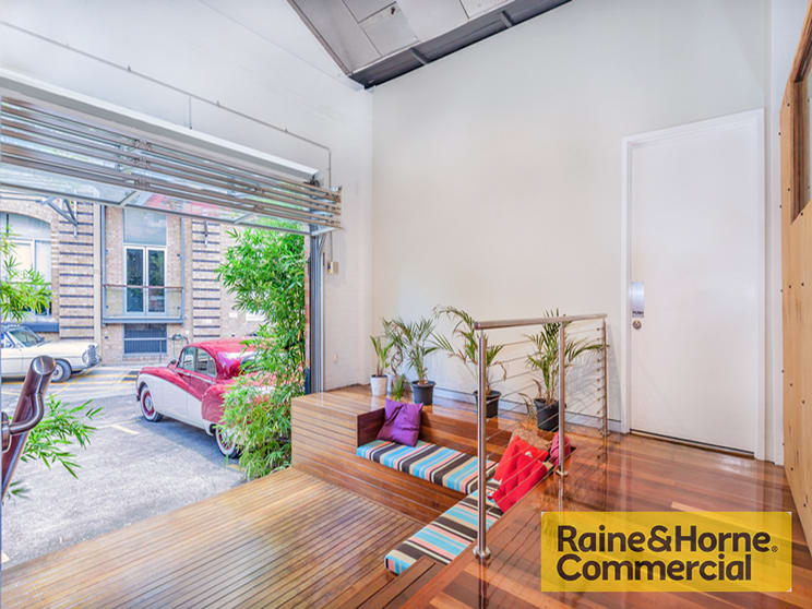 Click to view all images 1/34 Florence Street Newstead QLD 4006 - Image 3