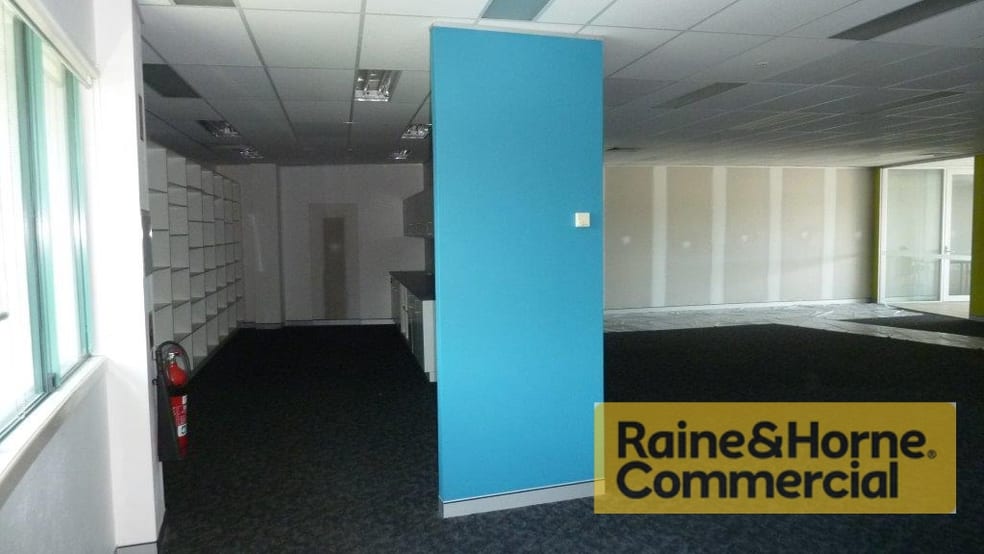 Click to view all images 17A/39 Old Cleveland Road Capalaba QLD 4157 - Image 2