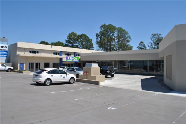 Click to view all images 3/16-18 Beenleigh Redland Bay Rd Loganholme QLD 4129 - Image 1