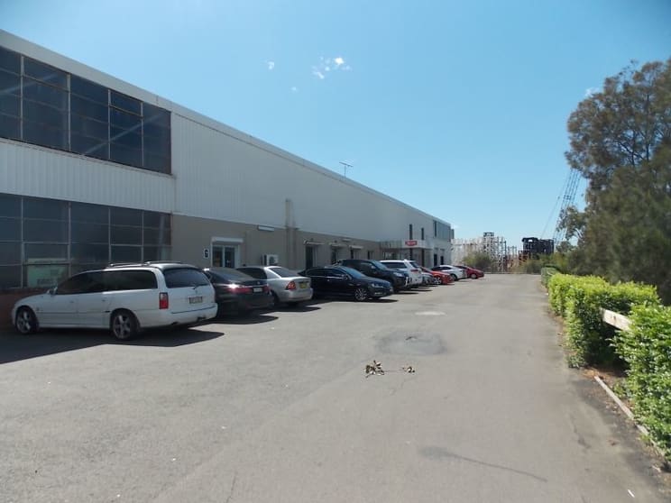 Click to view all images 129 Station Rd Seven Hills NSW 2147 - Image 3