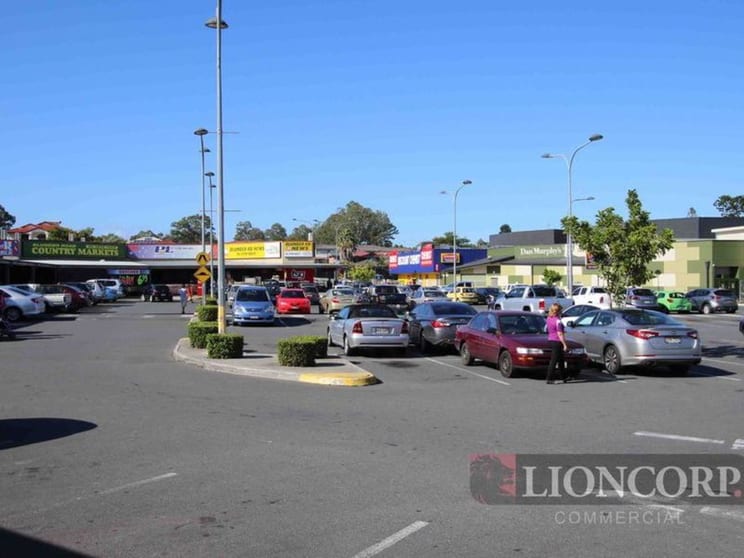 Click to view all images Oxley QLD 4075 - Image 2