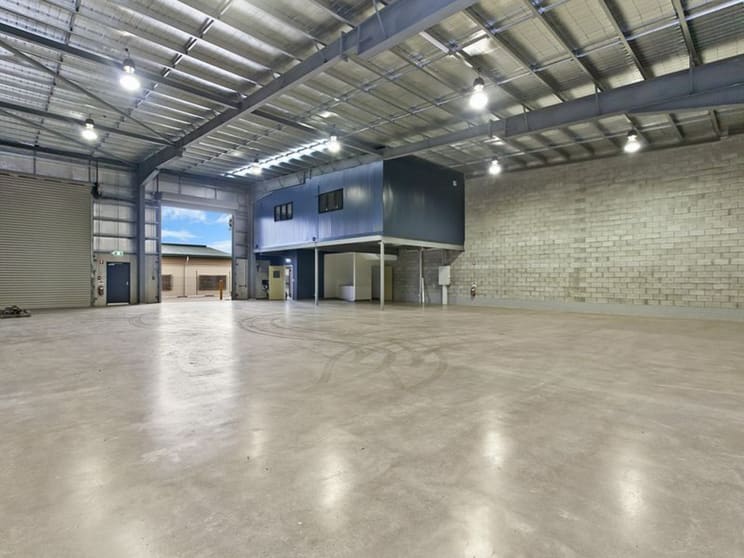 Click to view all images 3/124 Coonawarra Road Winnellie NT 0820 - Image 2