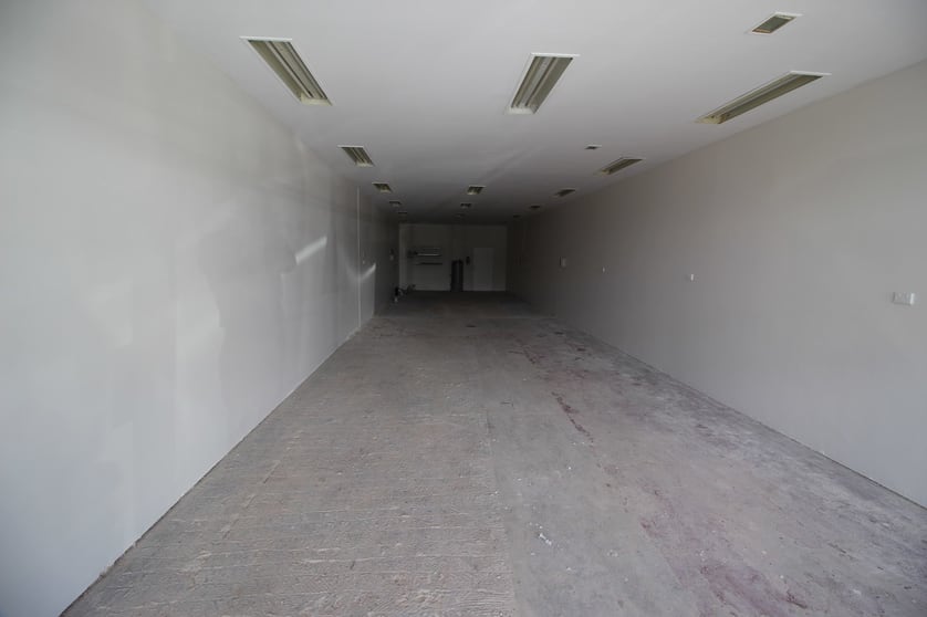 Click to view all images Shop 8/17 Eramosa Road Somerville VIC 3912 - Image 3